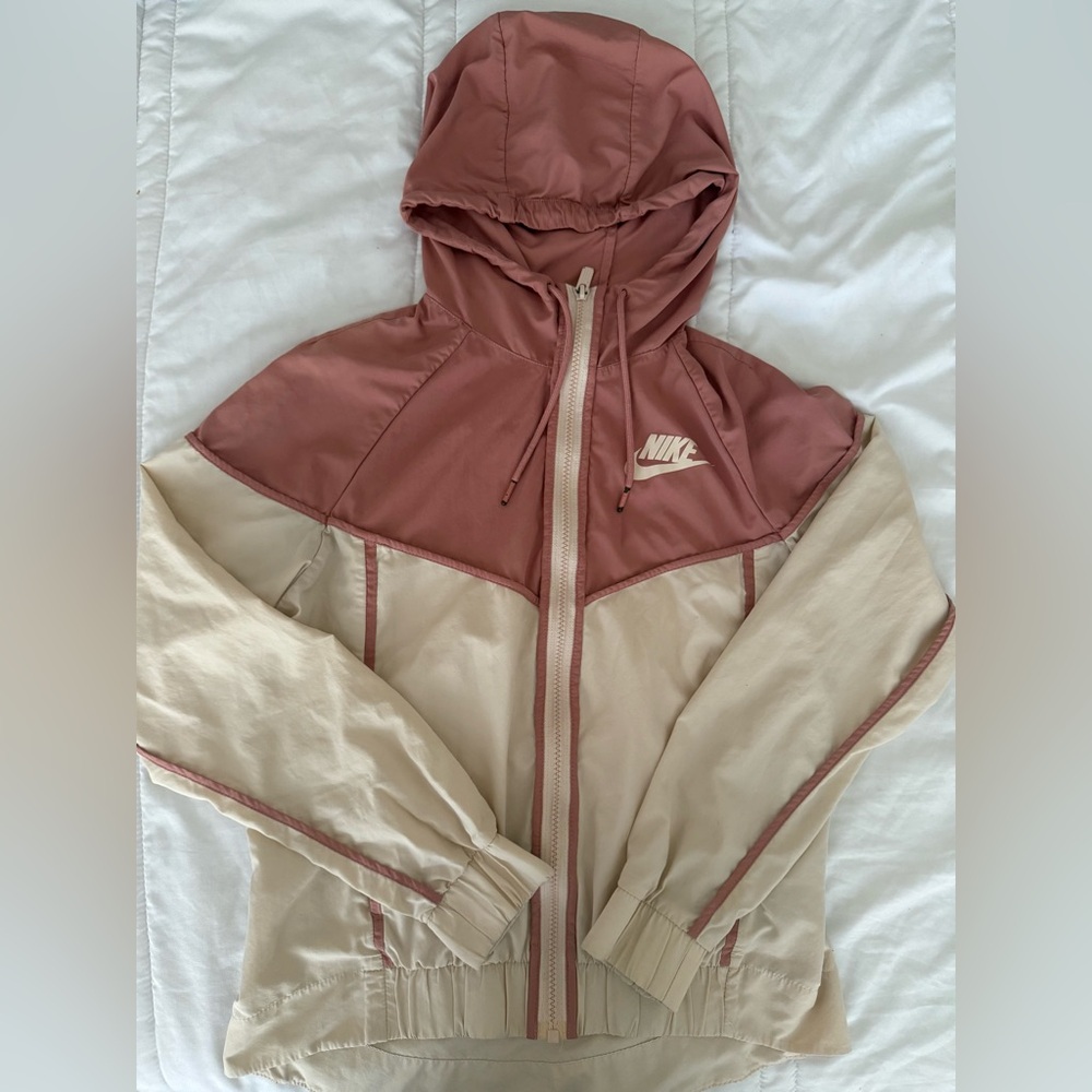 Nike Women's Windbreaker Jacket - Mauve and Beige (S)